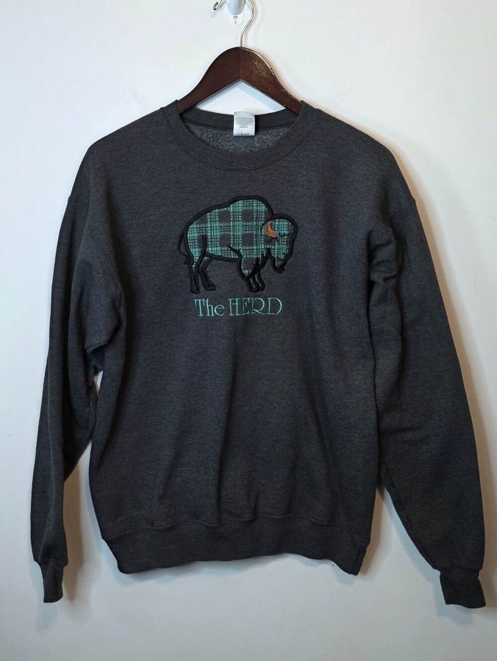 Marshall University Thundering Herd Sweatshirt Gray Crewneck Embroidered Medium